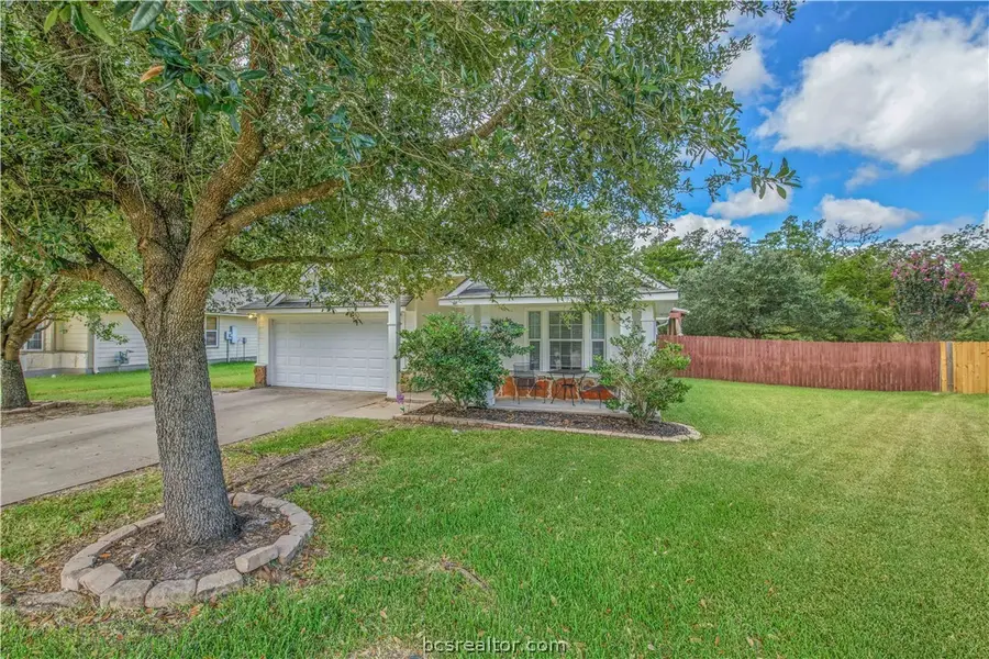 1721 Summerwood Loop, Bryan, TX 77807 - #2