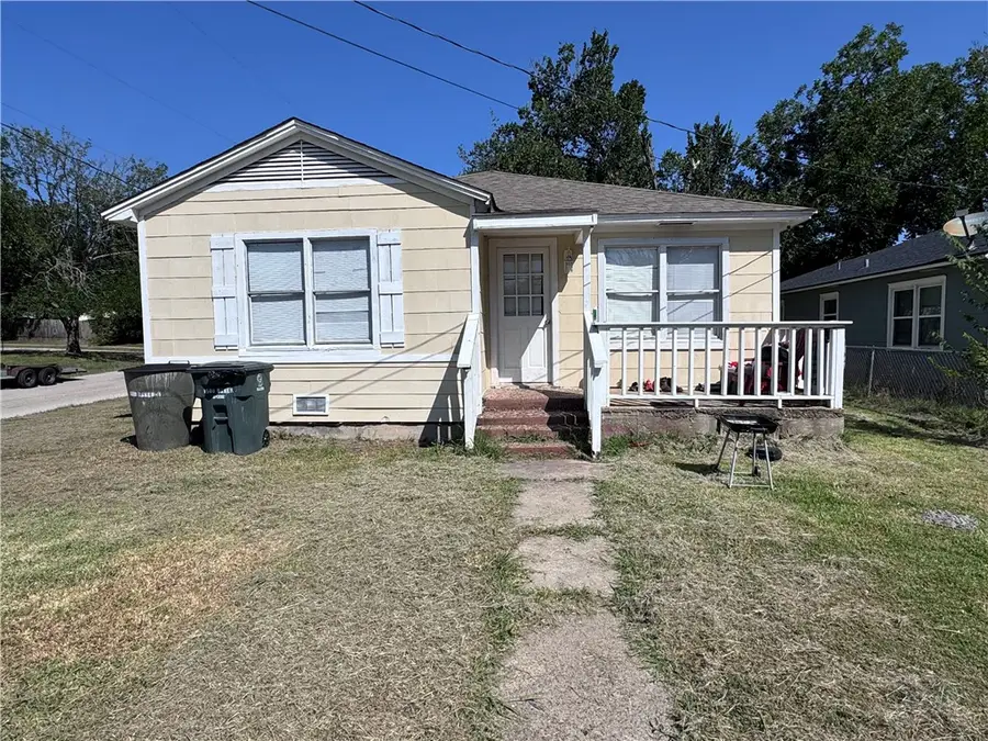 1500 Baker Avenue, Bryan, TX 77803 - #2