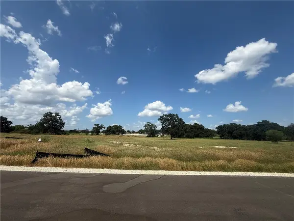 5463 Cedar Elm Drive, College Station, TX 77845