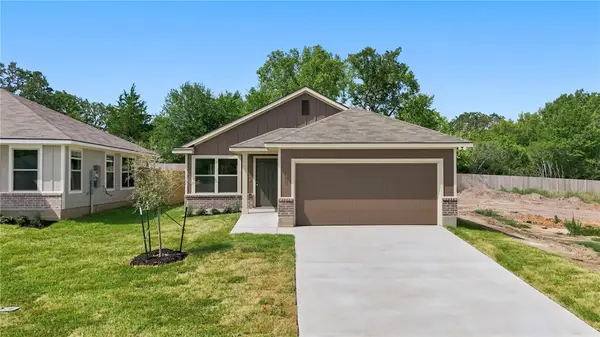 1643 Lucky Street, Bryan, TX 77803