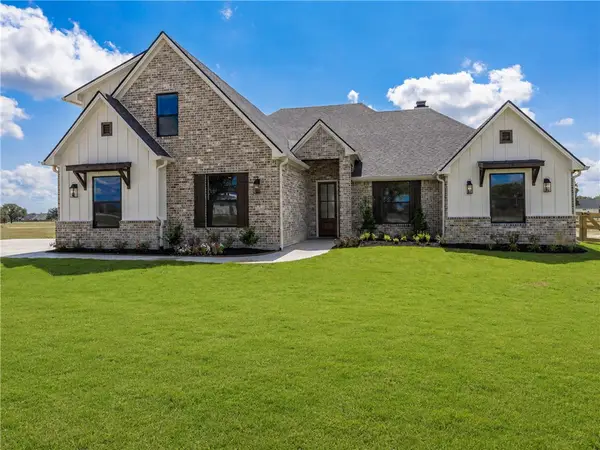 6788 Ellehue Lane, Bryan, TX 77808