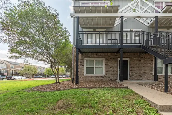 1725 Harvey Mitchell Parkway S #621, College Station, TX 77840