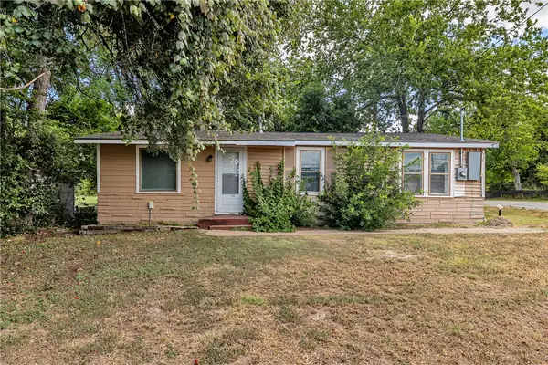 1100 W 17th Street, Bryan, TX 77803
