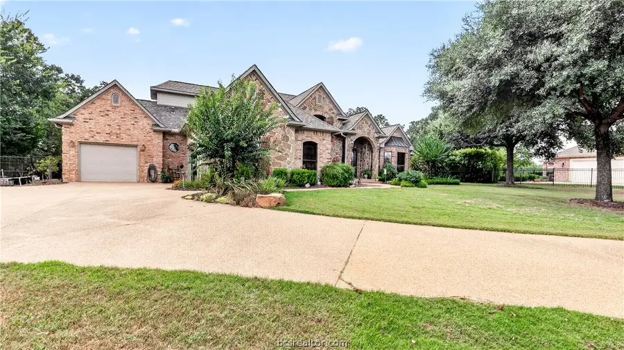 2923 Chaco Canyon Drive, College Station, TX 77845 - #2