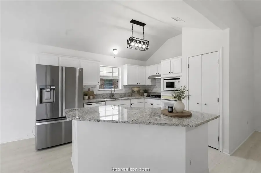 207 Landsburg Court, College Station, TX 77845 - #2