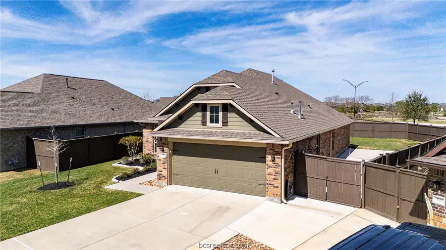 5161 Maroon Ck, Bryan, TX 77802 - #3
