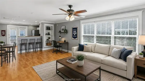 1725 Harvey Mitchell Parkway S #1632, College Station, TX 77840