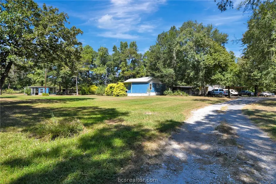 147 Catechis Countyroad, Huntsville, TX 77320 - #2