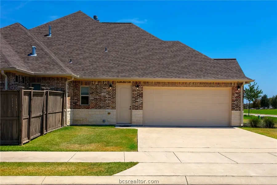 5015 Highline Drive, Bryan, TX 77802 - #3
