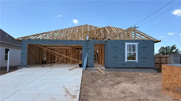 10607 Knox Landing Drive, Bryan, TX 77845