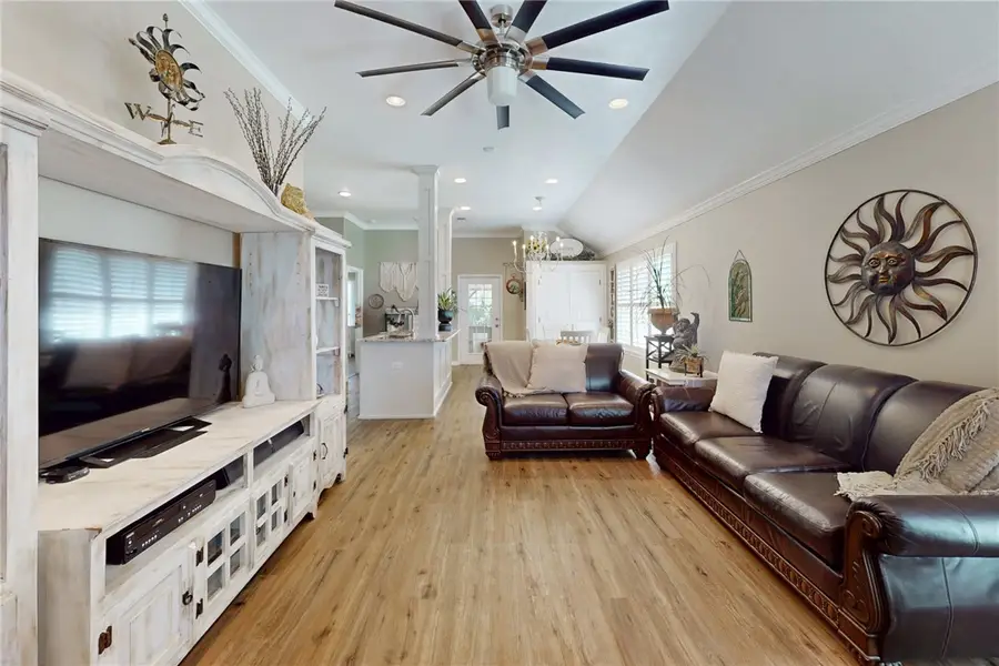 703 Meadow Brook Drive, Caldwell, TX 77836 - #2