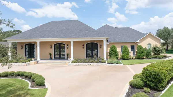 4211 Serrano Court, Bryan, TX 77802