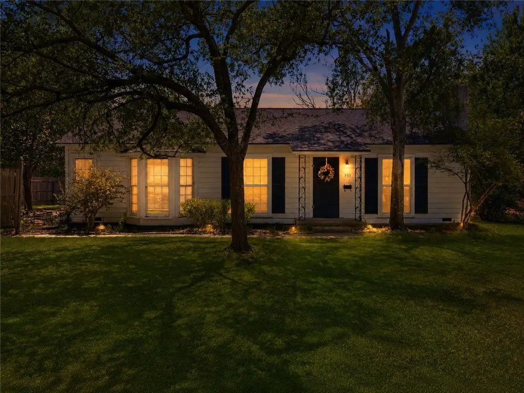 305 Hensel Avenue, Bryan, TX 77801 - #1