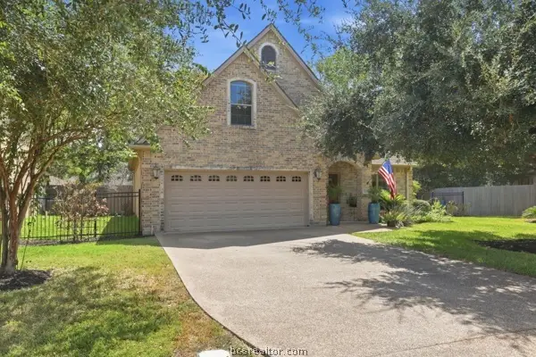 1728 Creekside Circle, College Station, TX 77845