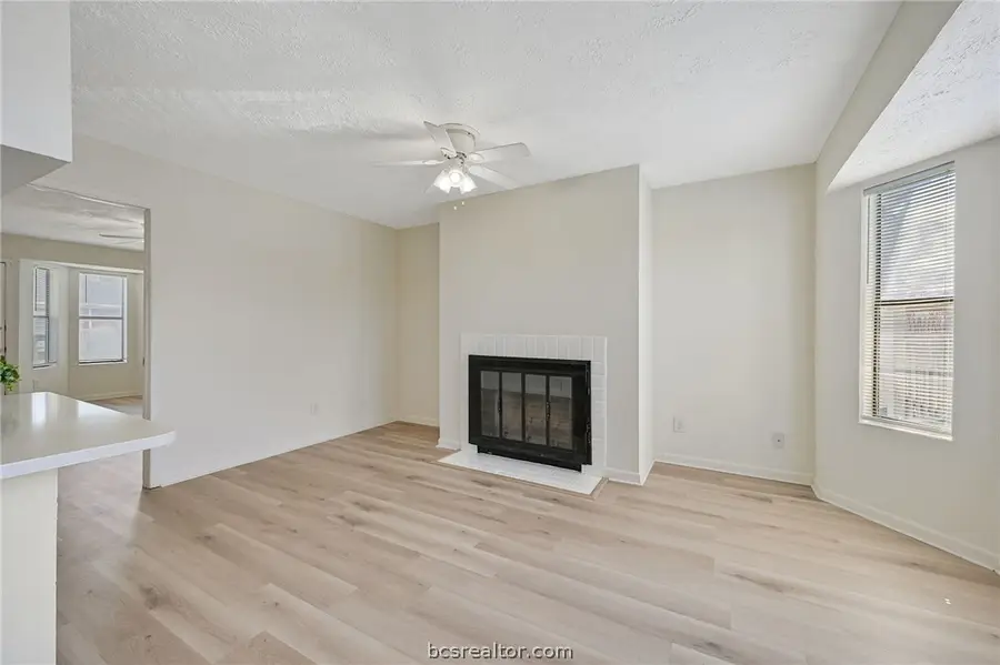 4441 Old College #2205, Bryan, TX 77801 - #3