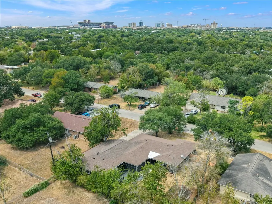 1214 Haines Drive, College Station, TX 77840 - #3