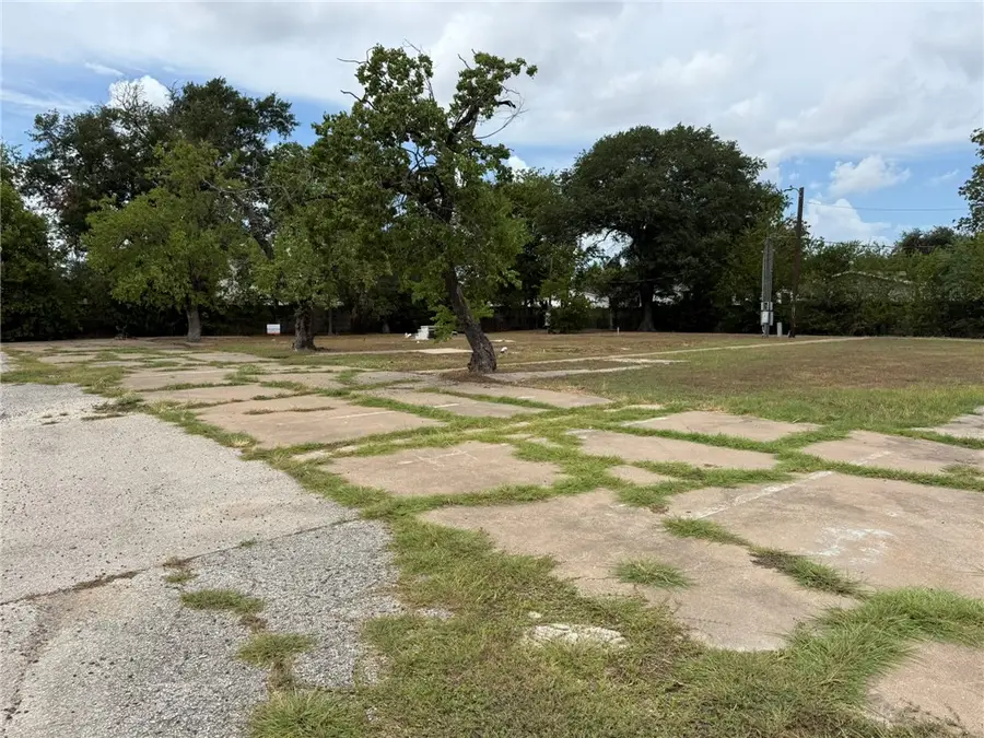 1804 Brookhaven Street, Bryan, TX 77803 - #3