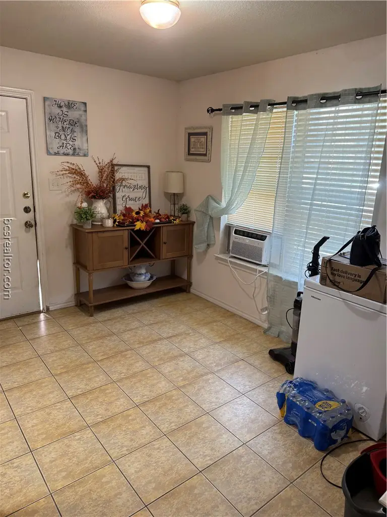 3809-3811 Oldenburg Lane, College Station, TX 77845 - #3