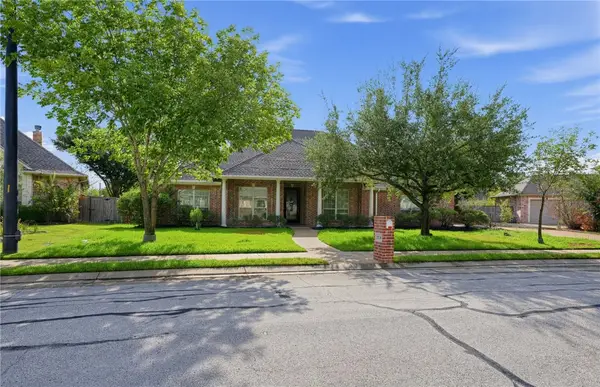 904 Crooked Stick, College Station, TX 77845