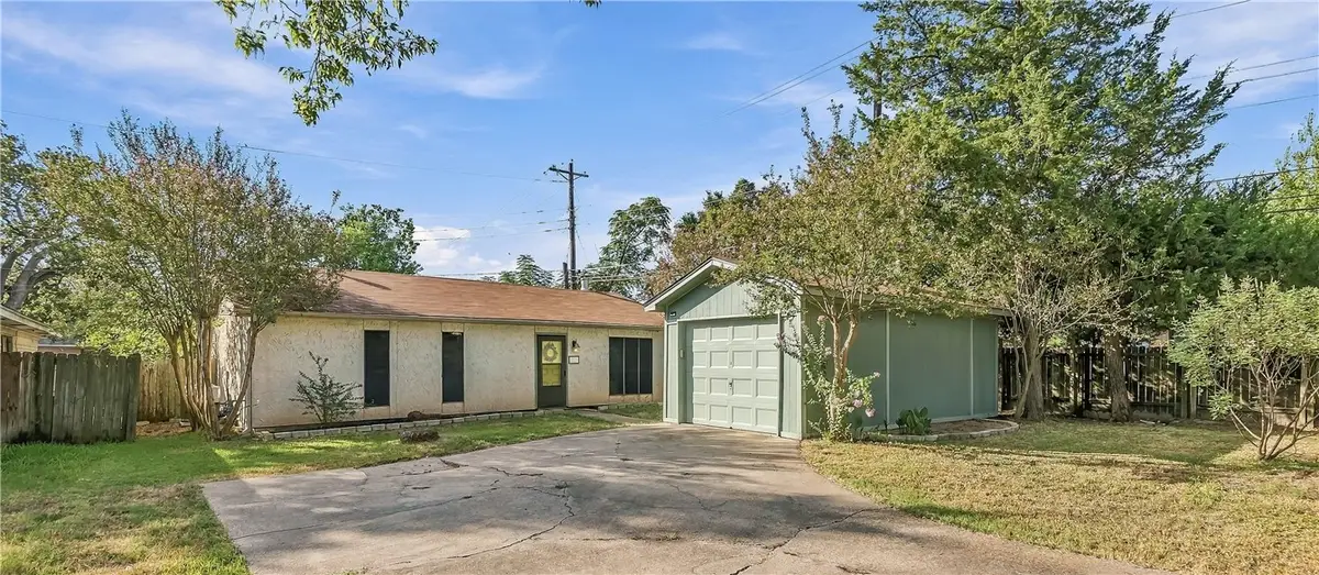 3200 Sandpiper Circle, Bryan, TX 77802 - #1