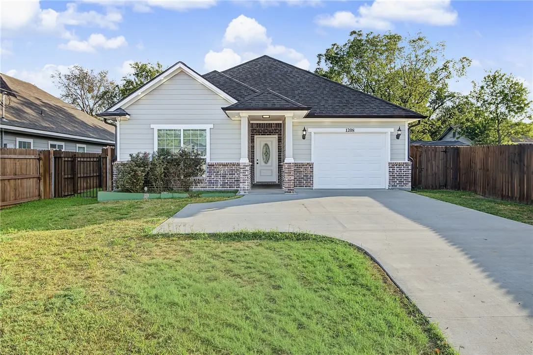 1208 W Martin Luther King Jr Street, Bryan, TX 77803 - #1