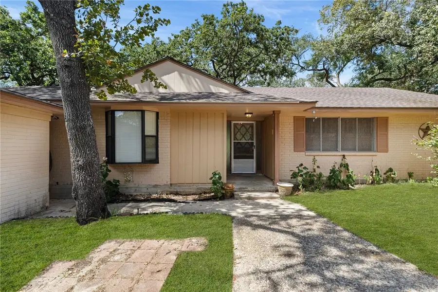561 Fairway Drive, Hilltop Lakes, TX 77871 - #3