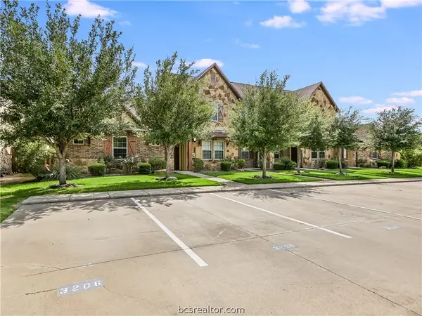 3206 Cullen, College Station, TX 77845-7362