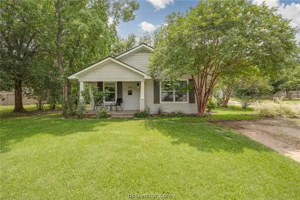1201 E 30th Street, Bryan, TX 77802