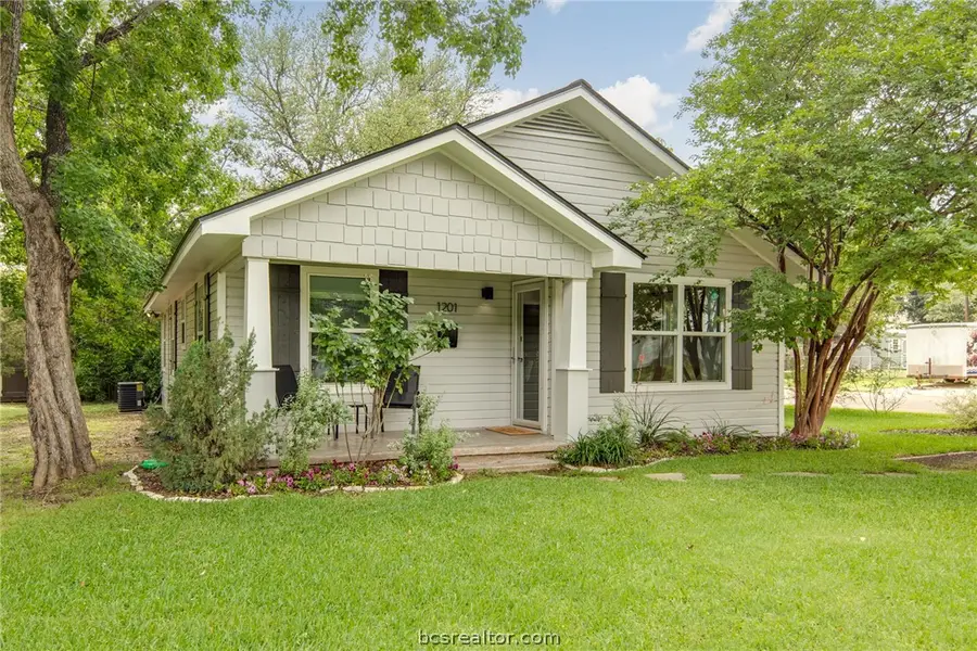 1201 E 30th Street, Bryan, TX 77802 - #2