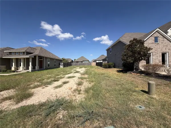 2002 Jester Trail, Bryan, TX 77807