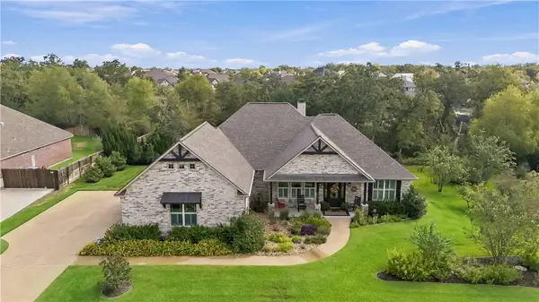 1910 Spanish Moss Drive, College Station, TX 77845