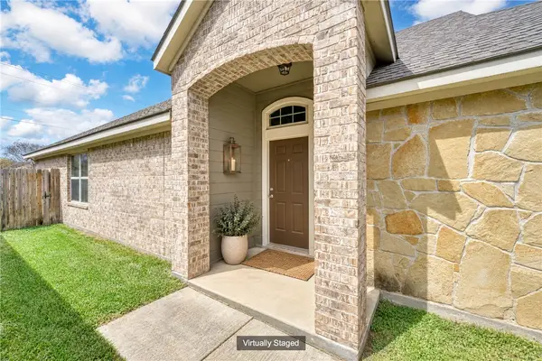 3806 Snowdance Court, College Station, TX 77845
