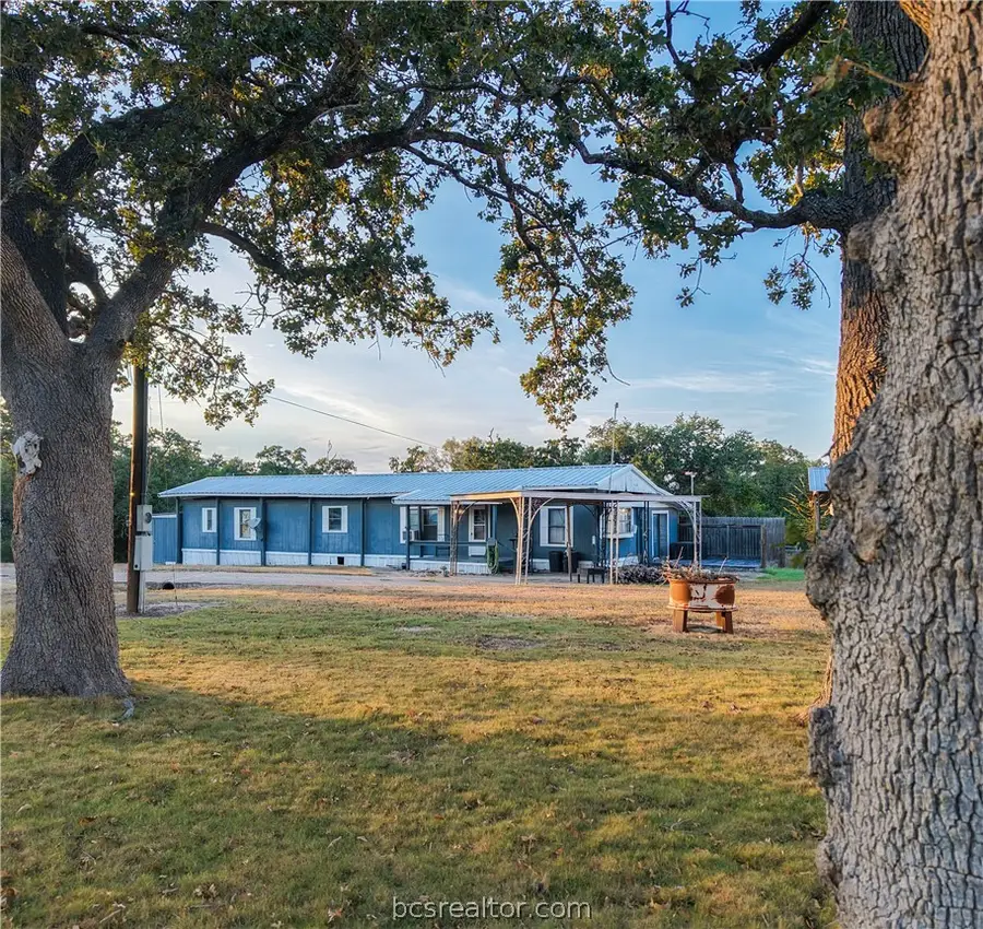 403 Deep Canyon Circle, Somerville, TX 77879 - #2