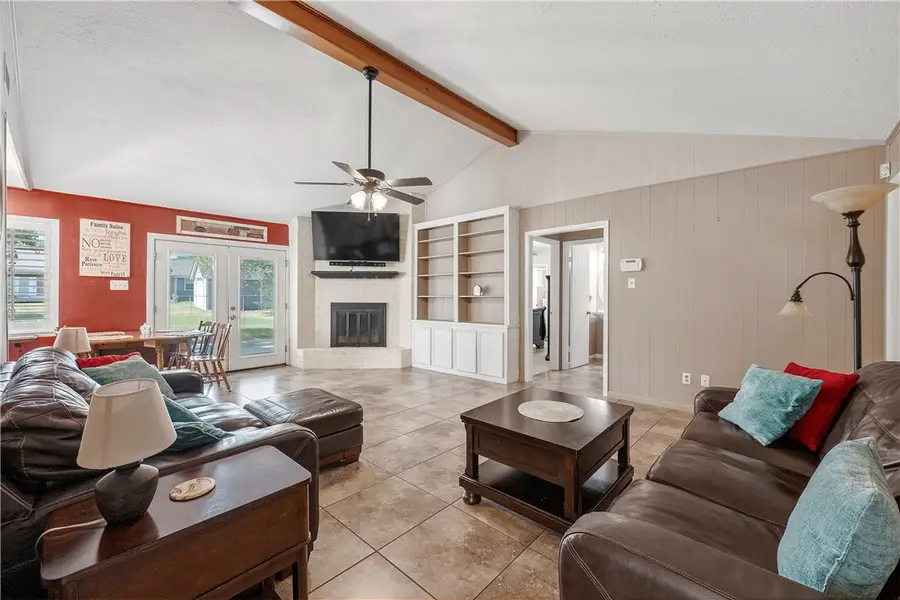 3902 Oak Bluff Circle, Bryan, TX 77802 - #3