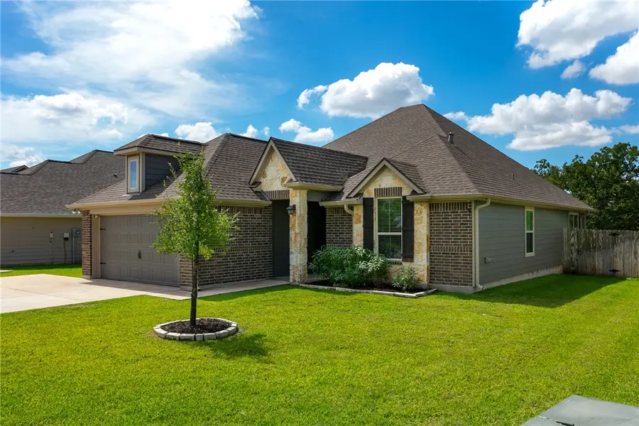 1458 Kingsgate Drive, Bryan, TX 77807 - #3