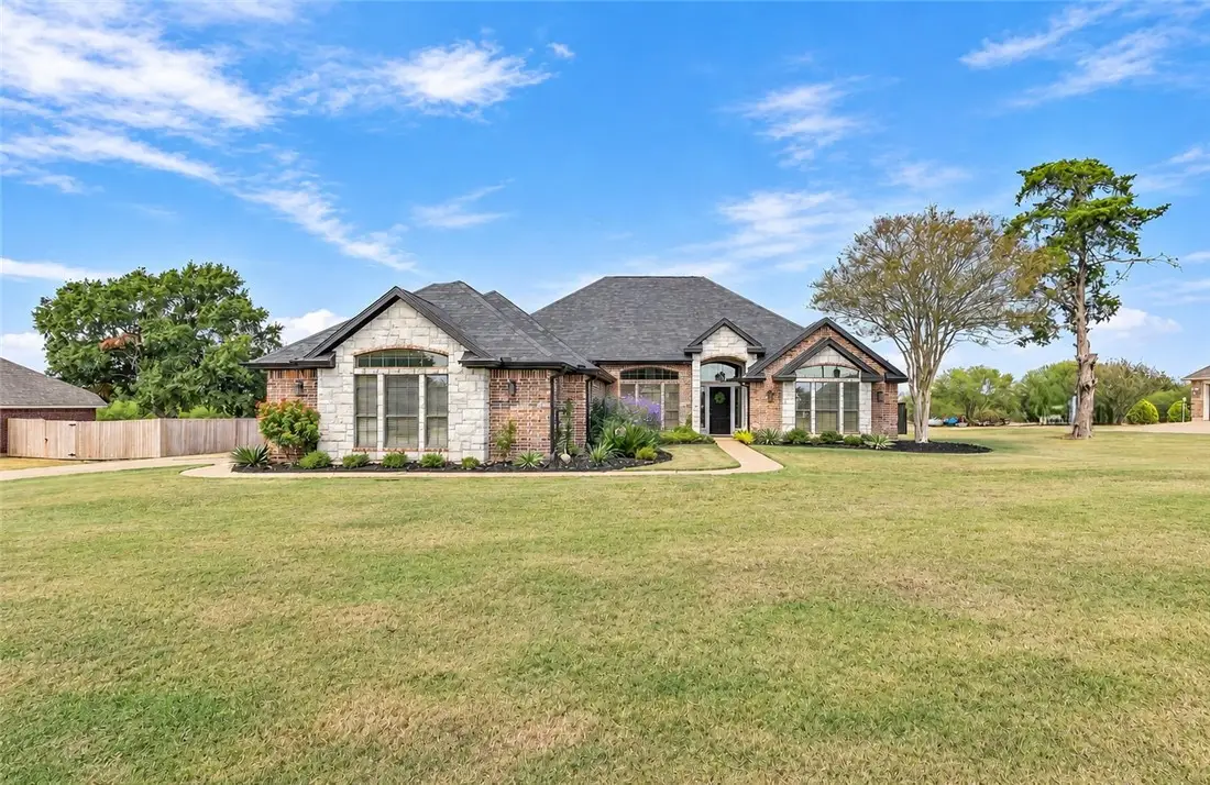 4021 Austins Estates Drive, Bryan, TX 77808 - #1