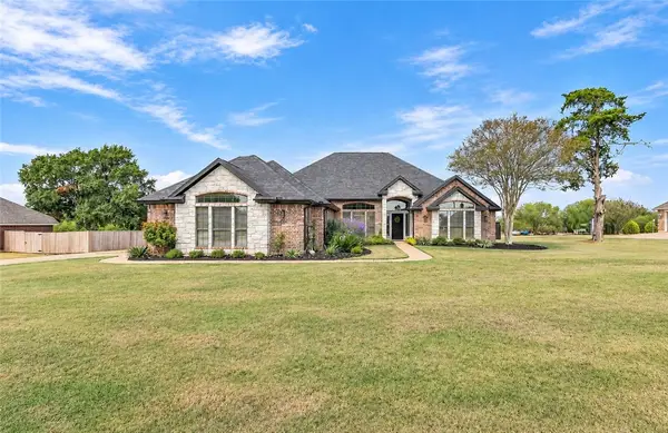 4021 Austins Estates Drive, Bryan, TX 77808