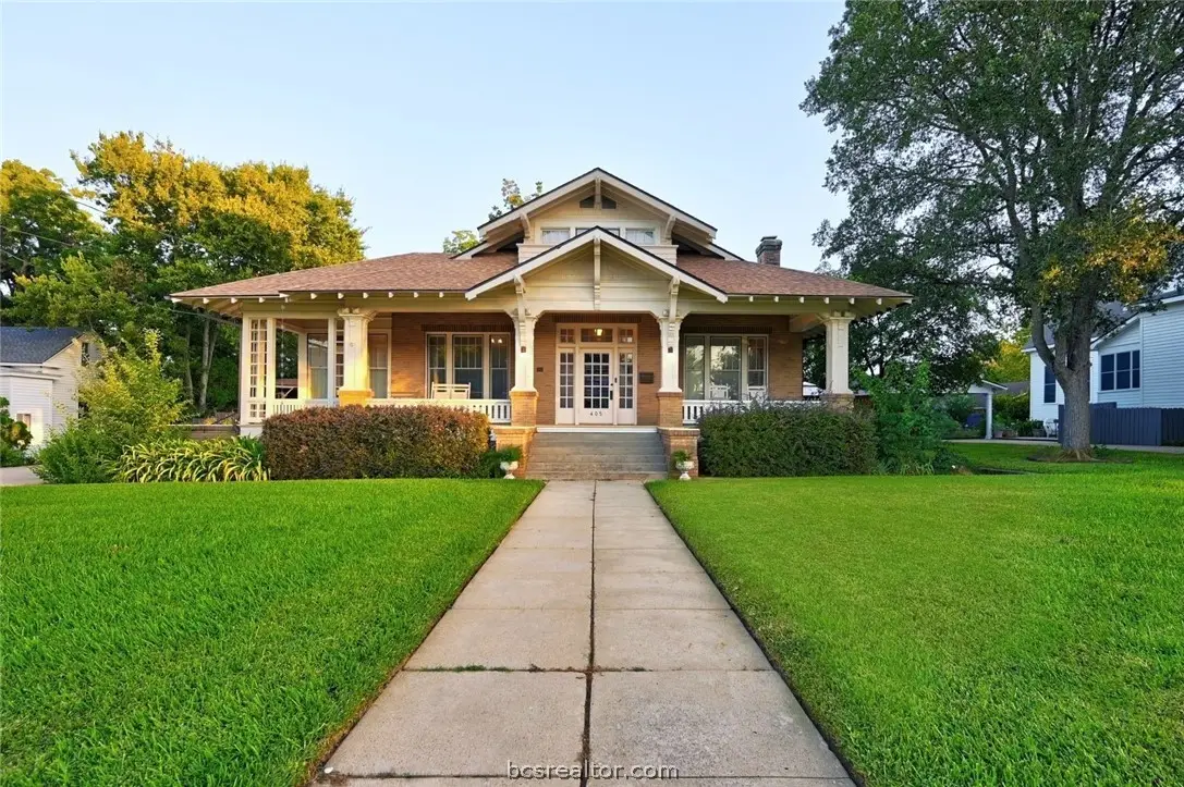 409 College Avenue, Brenham, TX 77833 - #1