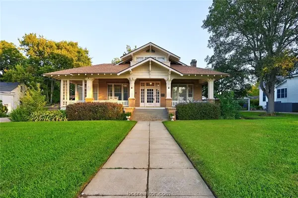 409 College Avenue, Brenham, TX 77833