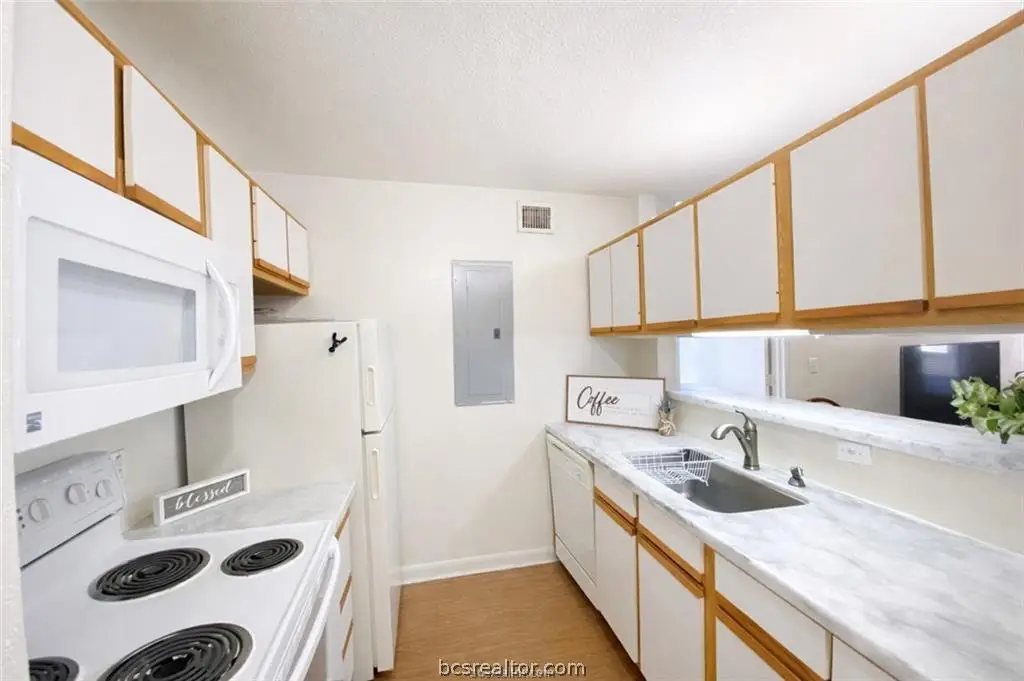 515 Southwest Parkway #103, College Station, TX 77840 - #1