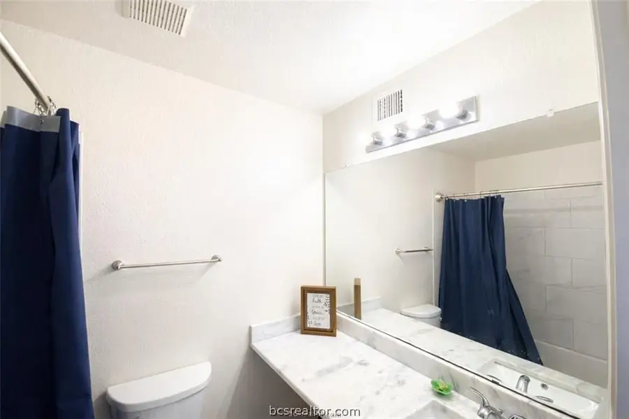 515 Southwest Parkway #103, College Station, TX 77840 - #3