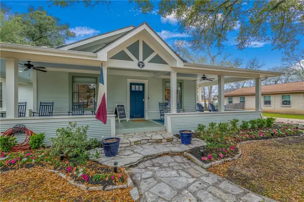 500 Fairview Avenue, College Station, TX 77840-2934