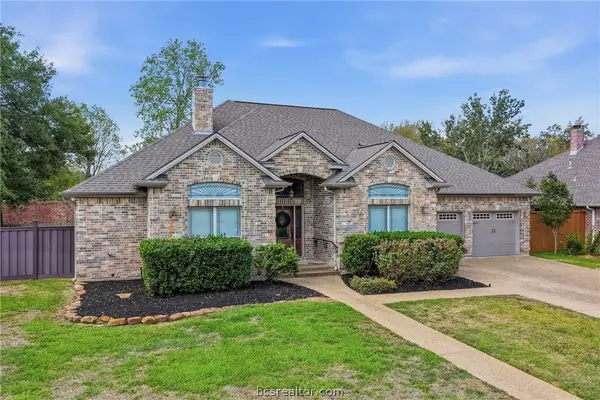 9201 Brookwater Circle, College Station, TX 77845