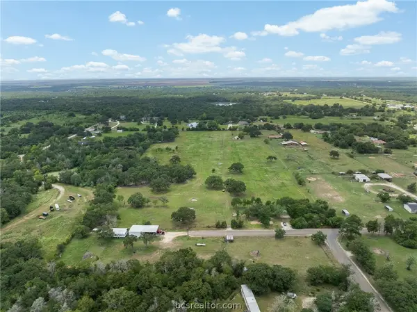 11754 Hickory Road, College Station, TX 77845
