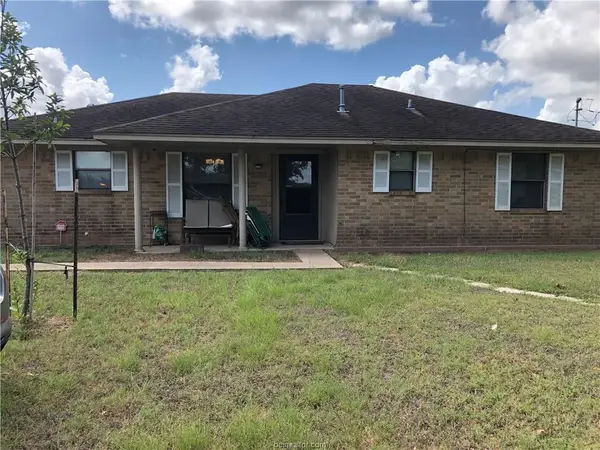 1088 County Road 221, Caldwell, TX 77836