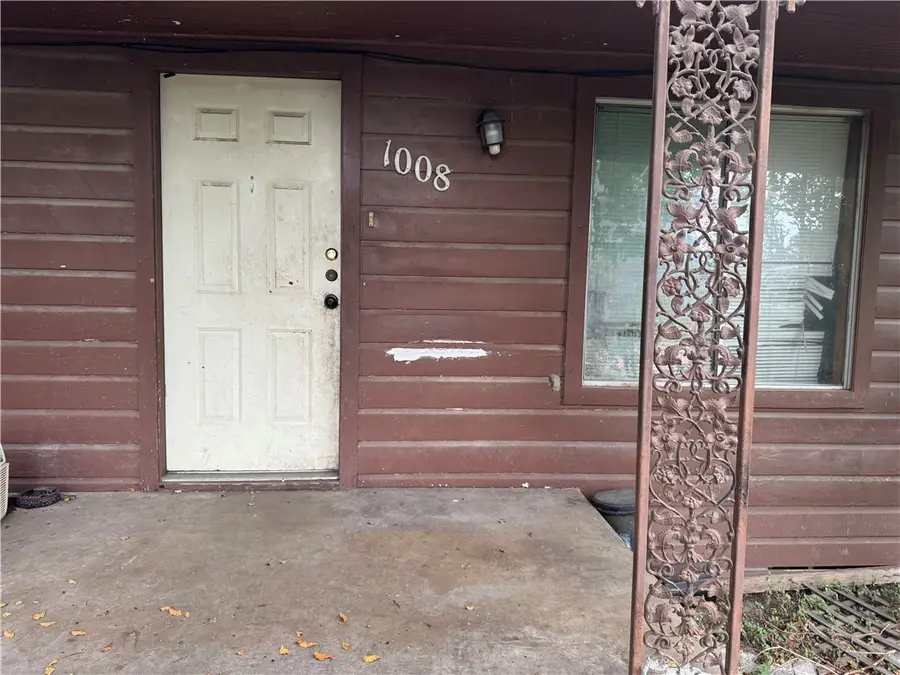 1008 Sunset Street, Bryan, TX 77803 - #2