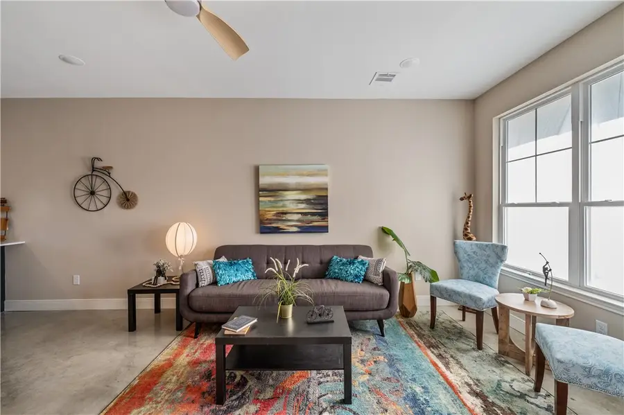 804 N Parker Avenue N, Bryan, TX 77803 - #3