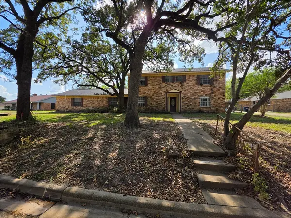 3710 Stillmeadow Drive, Bryan, TX 77802