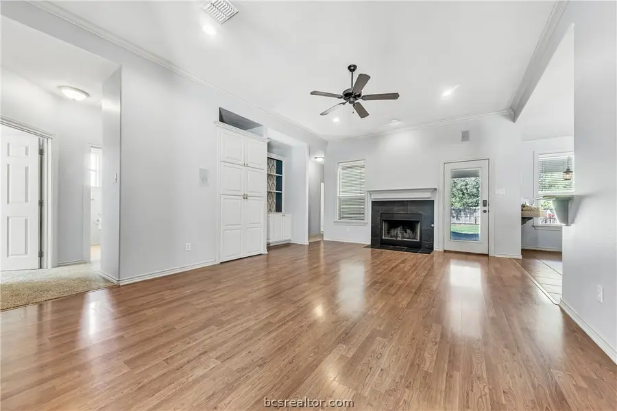2401 Newark Circle, College Station, TX 77845 - #2