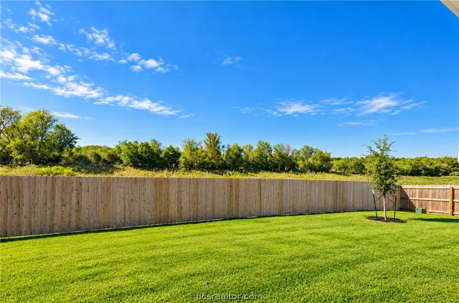 3560 Pointe Du Hoc Loop, Bryan, TX 77808 - #3